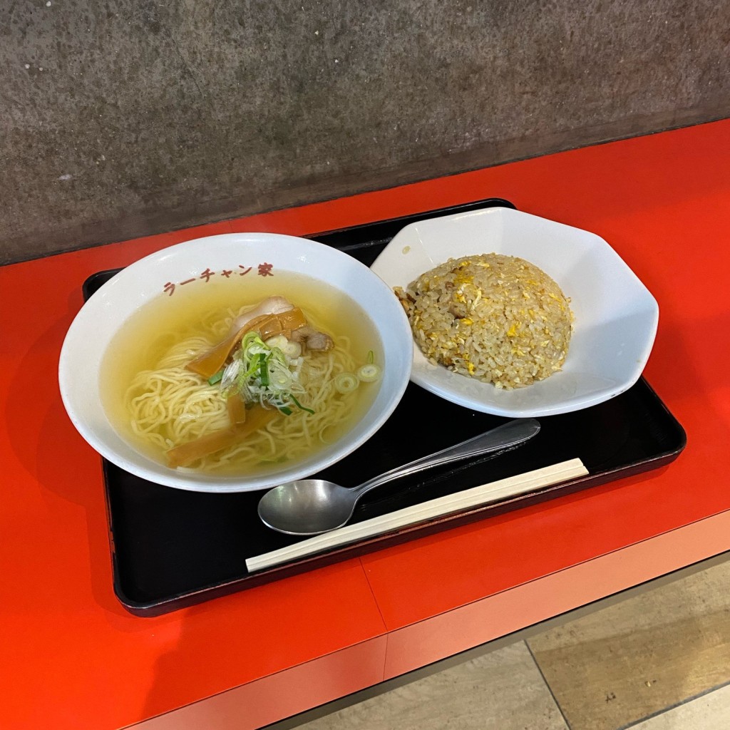 purpleさんが投稿した万代ラーメン専門店のお店ラーチャン家 バスセンター店の写真