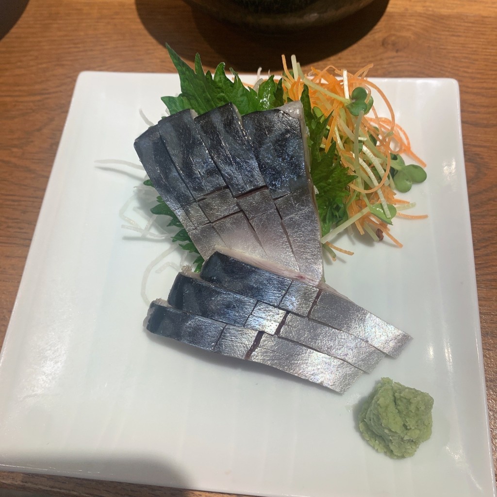 ユーザーが投稿した刺〆サバ780の写真 - 実際訪問したユーザーが直接撮影して投稿した赤坂寿司魚真 乃木坂店の写真