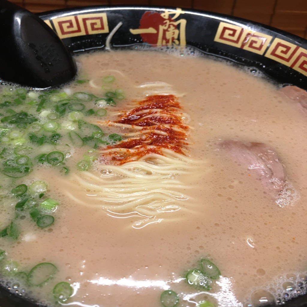 ユーザーが投稿した天然とんこつラーメンの写真 - 実際訪問したユーザーが直接撮影して投稿した中央ラーメン専門店一蘭 仙台駅前店の写真