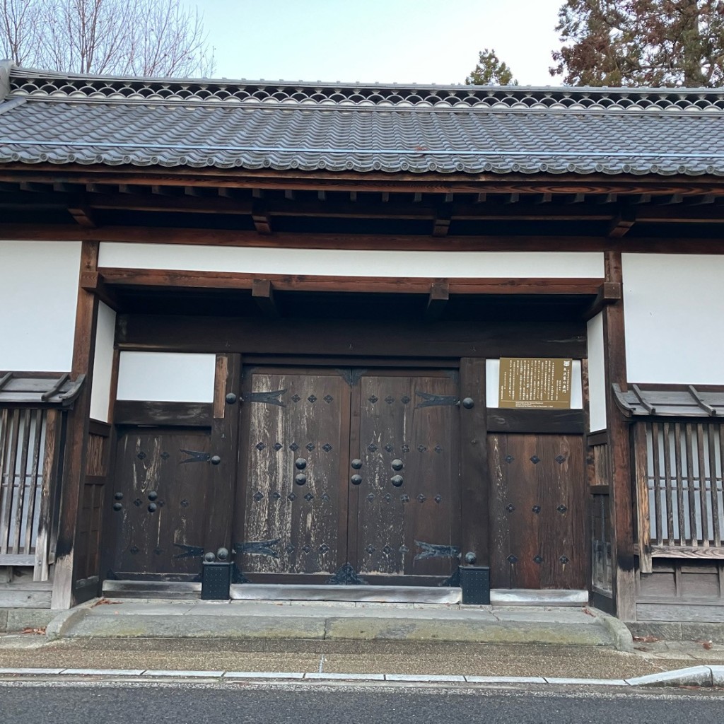 ちっちちちちさんが投稿した松代町松代歴史 / 遺跡のお店矢沢家の表門の写真