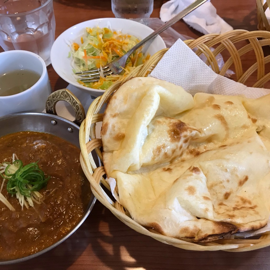ユーザーが投稿した日替わりランチ(チキンとオクラのカレー)の写真 - 実際訪問したユーザーが直接撮影して投稿した星が丘元町インド料理バンチャガルの写真