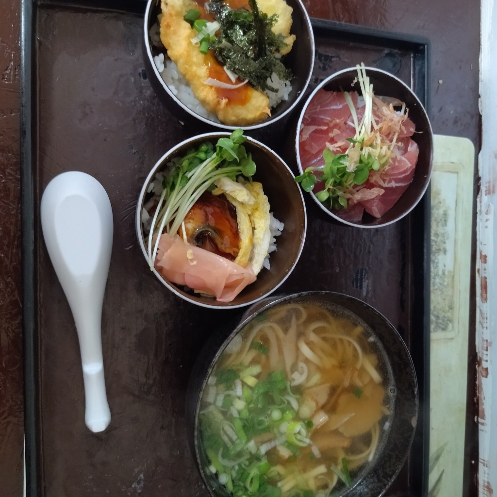 ユーザーが投稿したミニ丼とそばの写真 - 実際訪問したユーザーが直接撮影して投稿した若狭定食屋高良食堂の写真