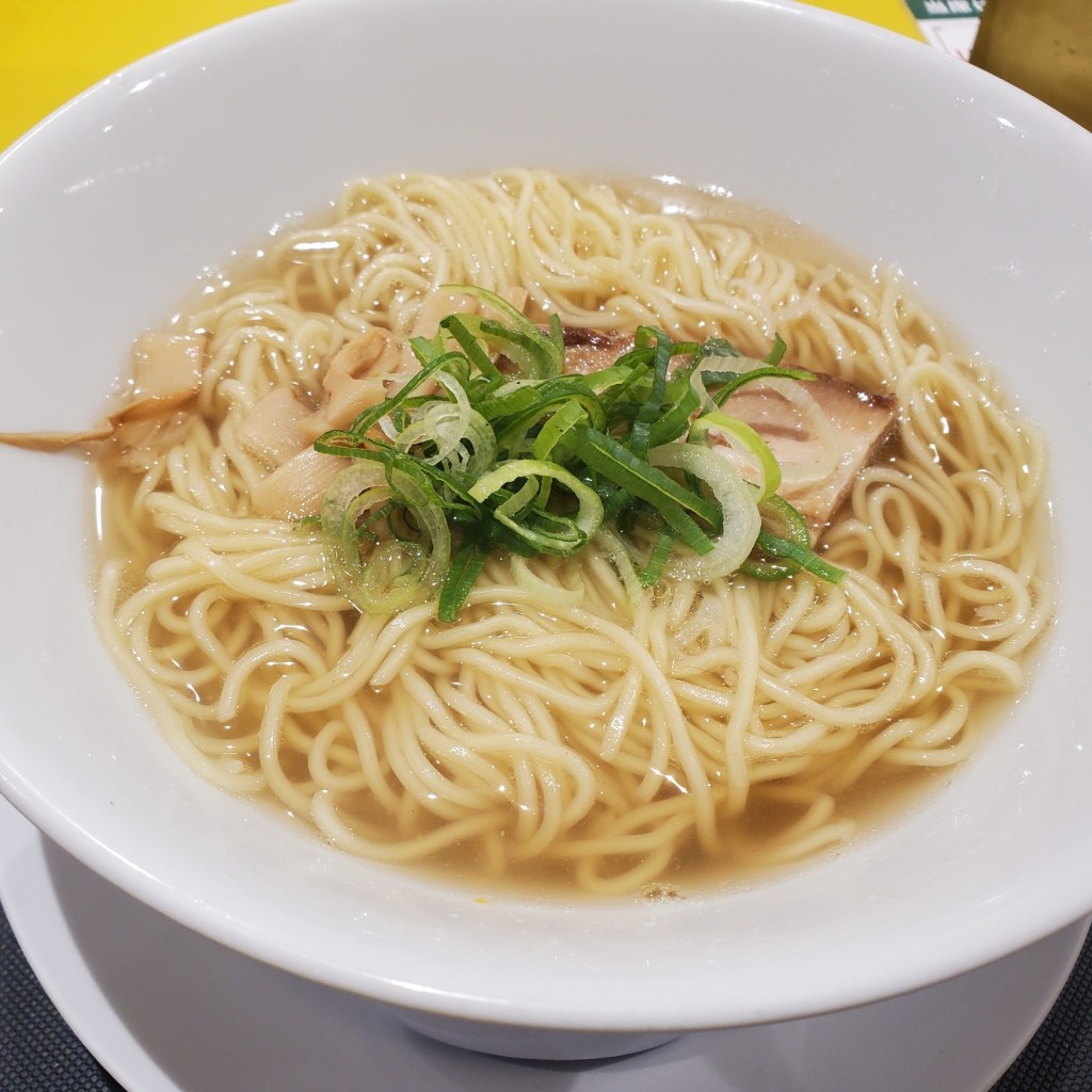 ユーザーが投稿した塩ラーメンの写真 - 実際訪問したユーザーが直接撮影して投稿した東和泉中華料理松軒中華食堂 狛江店の写真