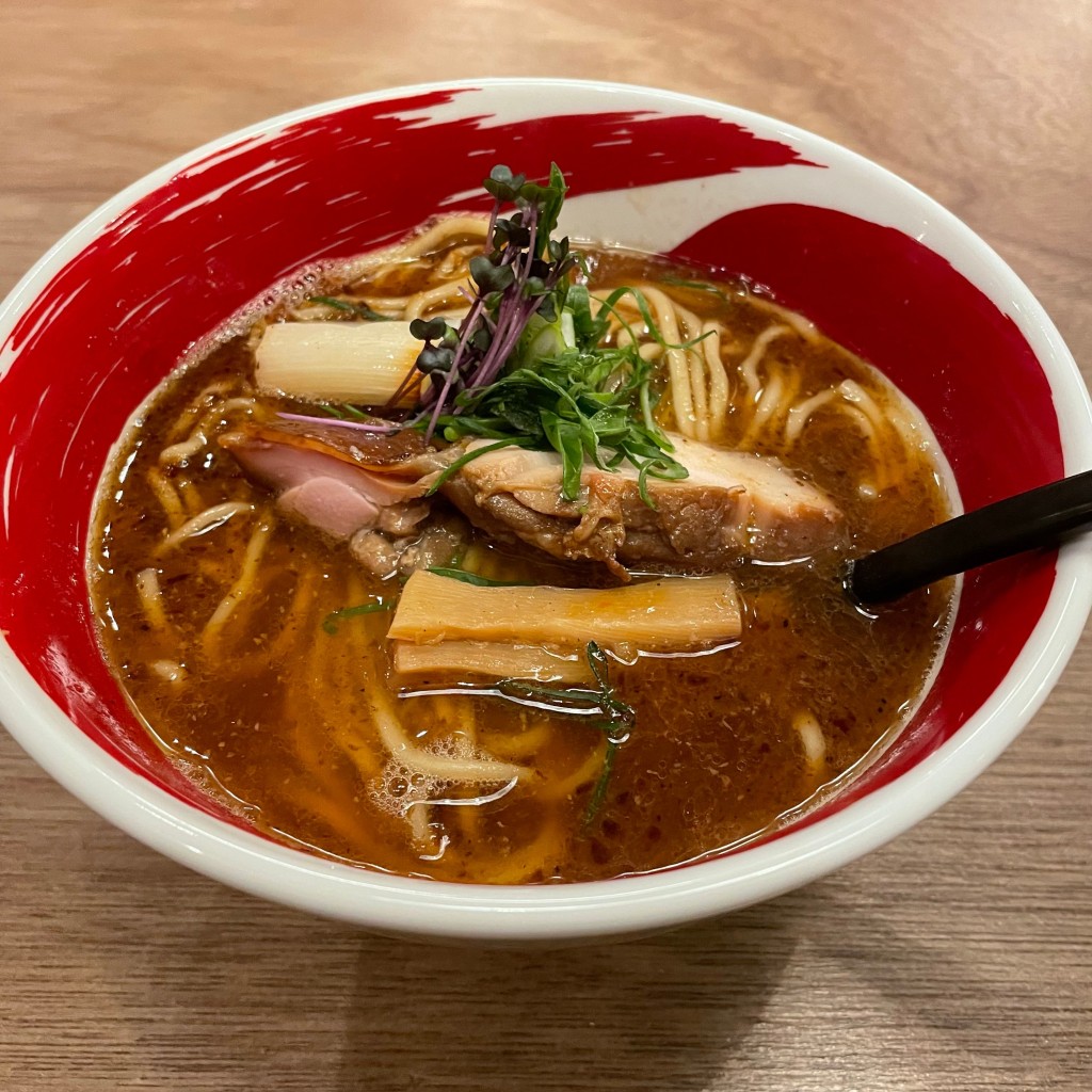 麺sLIFEさんが投稿した中洲ラーメン専門店のお店RAMEN 浜虎 福岡中洲店/ラーメン 浜虎の写真