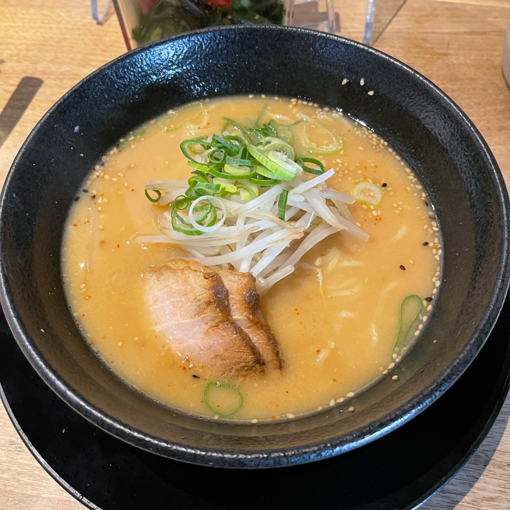 匿命係さんが投稿した西中島ラーメン専門店のお店麺匠 はなみち 新大阪店/ハナミチシンオオサカテンの写真