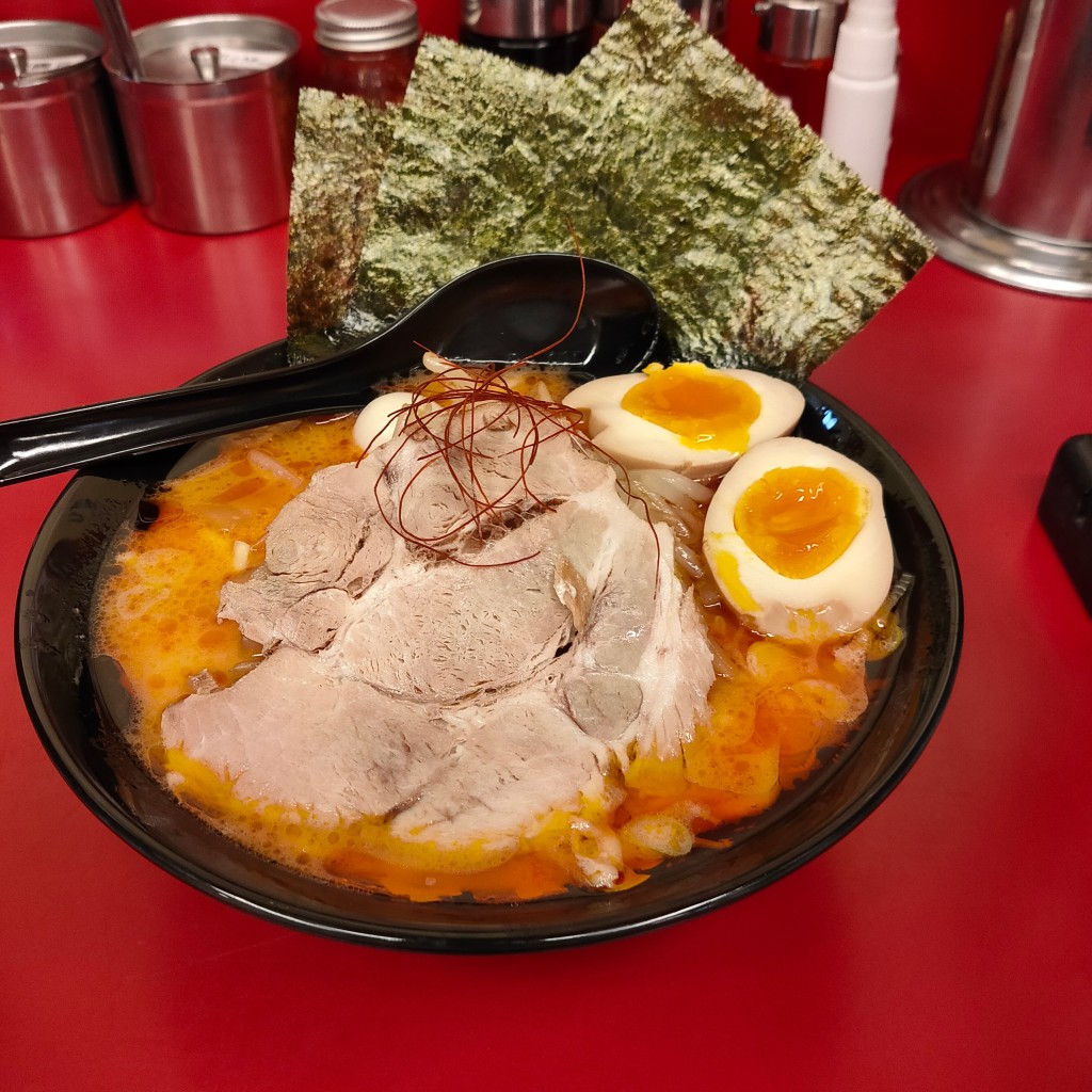 ユーザーが投稿したうま辛ラーメンの写真 - 実際訪問したユーザーが直接撮影して投稿した松原町ラーメン専門店横浜家系ラーメン 昭島大和家の写真