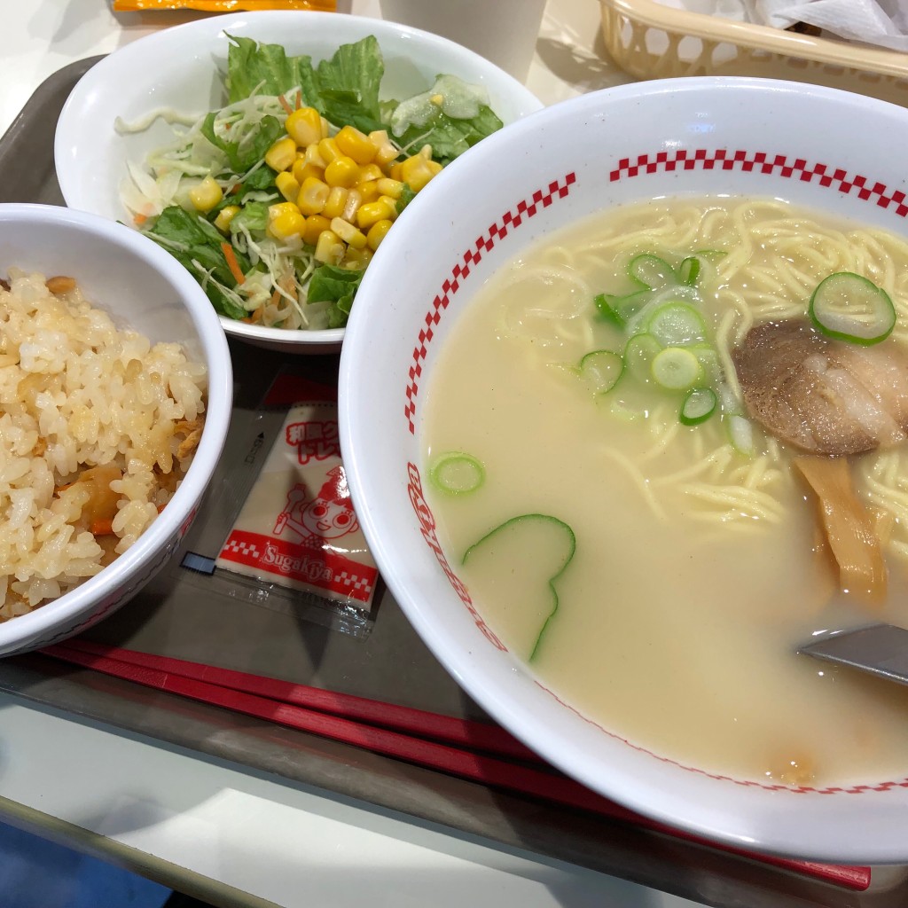 ユーザーが投稿したラーメン サラダSTの写真 - 実際訪問したユーザーが直接撮影して投稿した正木中ラーメン専門店スガキヤ 岐阜マーサ店の写真