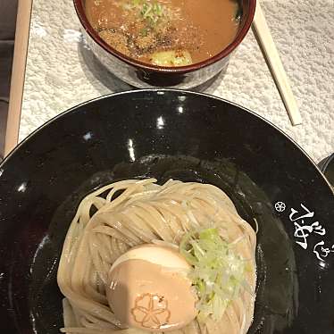 実際訪問したユーザーが直接撮影して投稿した明輪町ラーメン / つけ麺つけ麺・まぜそば 桜 富山 MAROOT店の写真