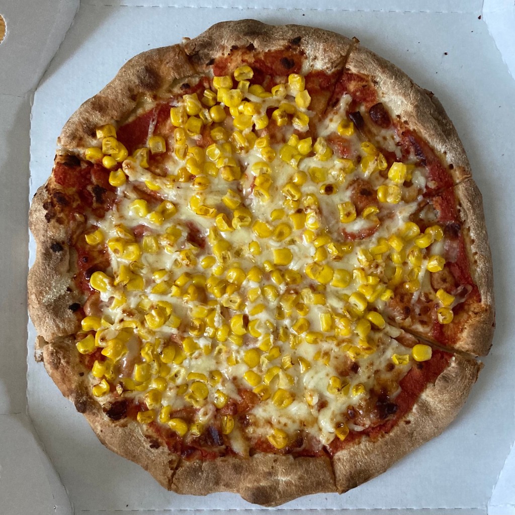 ユーザーが投稿したマヨコーンピザの写真 - 実際訪問したユーザーが直接撮影して投稿した上津ファミリーレストランガスト 久留米上津店の写真