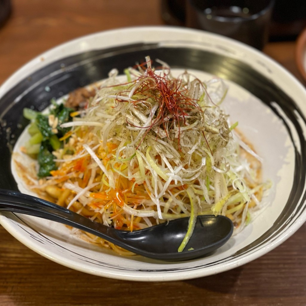 DaiKawaiさんが投稿した赤坂四川料理のお店四川担々麺 赤い鯨/シセンタンタンメン アカイクジラの写真