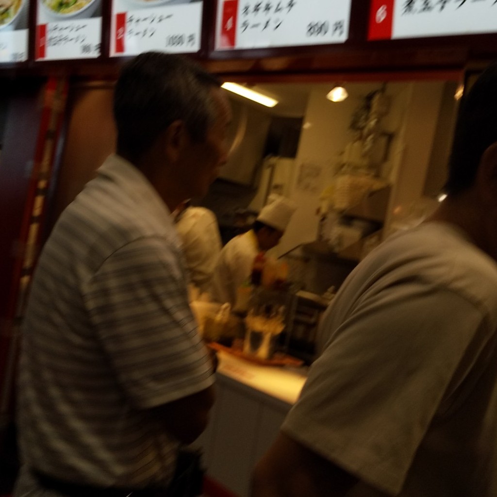実際訪問したユーザーが直接撮影して投稿した曲川町ラーメン専門店どうとんぼり神座 イオンモール橿原店の写真