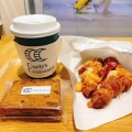 実際訪問したユーザーが直接撮影して投稿した丸の内ベーカリーCurlys Croissant TOKYO BAKE STANDの写真