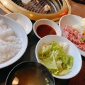 特上牛焼肉定食 - 実際訪問したユーザーが直接撮影して投稿した大塚西肉料理焼肉 咲咲亭の写真のメニュー情報