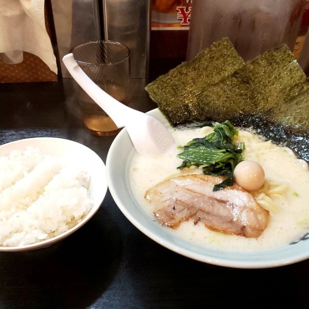 カイクンパパさんが投稿した駅前ラーメン / つけ麺のお店魂心家 藤枝駅前/コンシンヤフジエダエキマエテンの写真