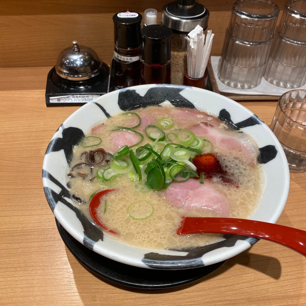 ちゃんこんずさんが投稿した北長狭通ラーメン専門店のお店賀正軒 三宮店/ガショウケンの写真