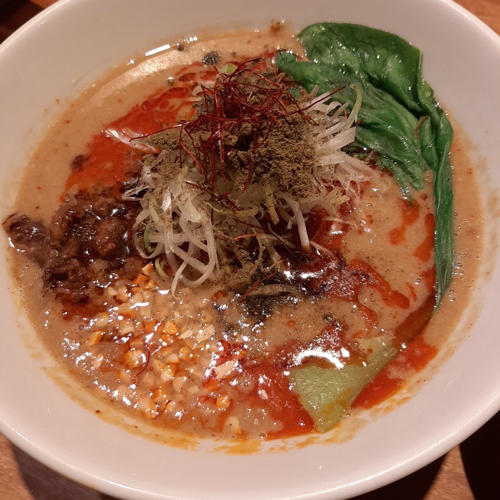 ユーザーが投稿した四川担担麺の写真 - 実際訪問したユーザーが直接撮影して投稿した赤坂四川料理四川担々麺 赤い鯨の写真