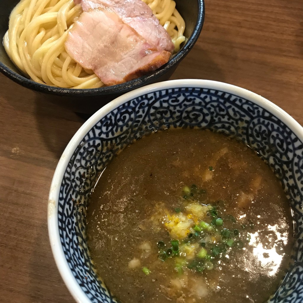 こいちさんが投稿した西蒲田ラーメン / つけ麺のお店煮干しつけ麺 宮元/ニボシツケメン ミヤモトの写真