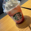 Tスターバックス ストロベリー フラペチーノ - 実際訪問したユーザーが直接撮影して投稿した高宮町カフェスターバックスコーヒー ビバシティ彦根店の写真のメニュー情報