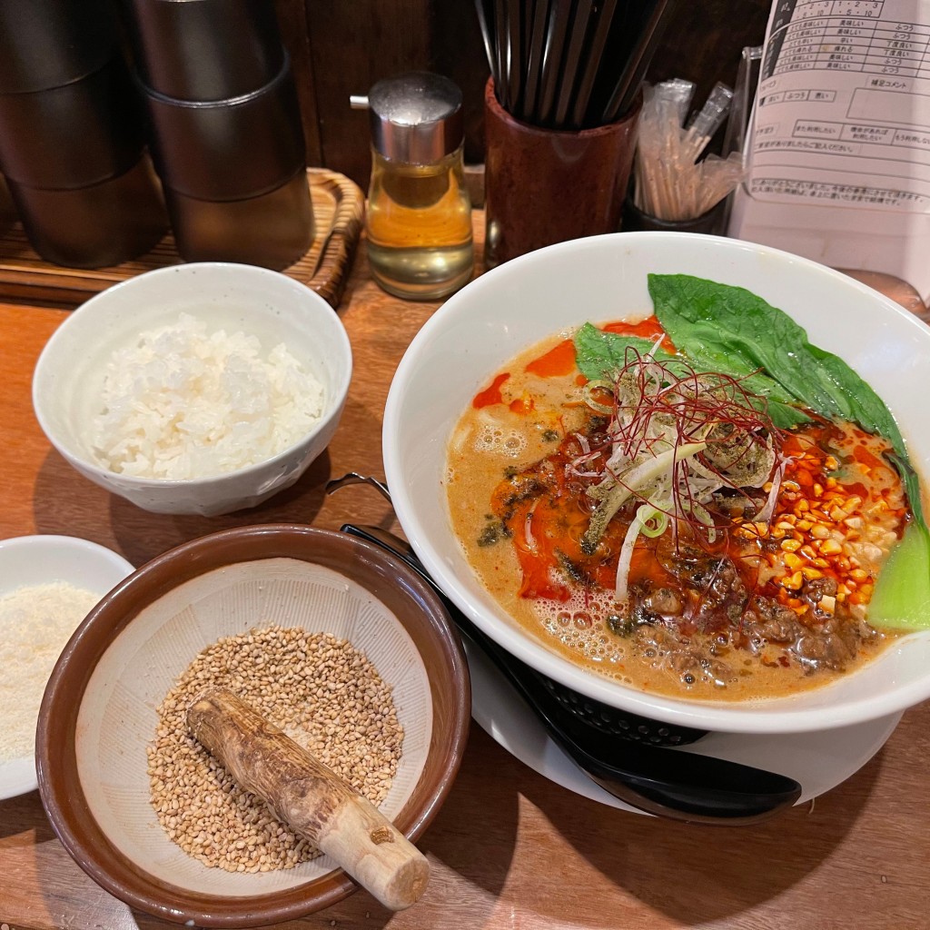 [5月ラーメン❾]をテーマに、LINE PLACEのユーザーDaiKawaiさんがおすすめするグルメ店リストの代表写真