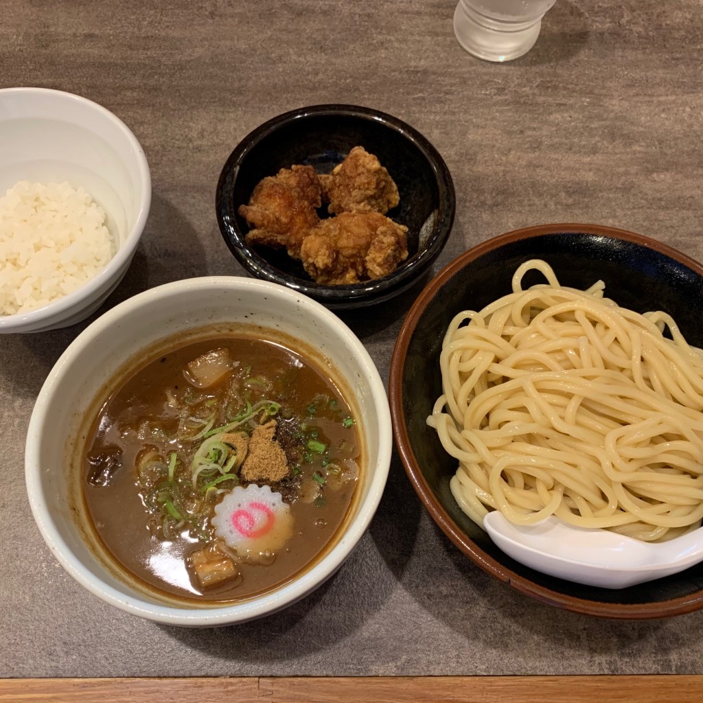 ユーザーが投稿したつけ麺(唐揚げ付き)の写真 - 実際訪問したユーザーが直接撮影して投稿した八寸町ラーメン専門店景勝軒 伊勢崎総本店の写真