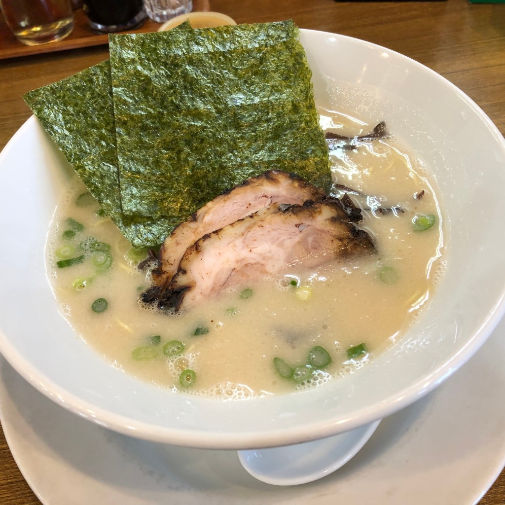 ユーザーが投稿したとんこつラーメンの写真 - 実際訪問したユーザーが直接撮影して投稿した牛久保西ラーメン / つけ麺博風の写真