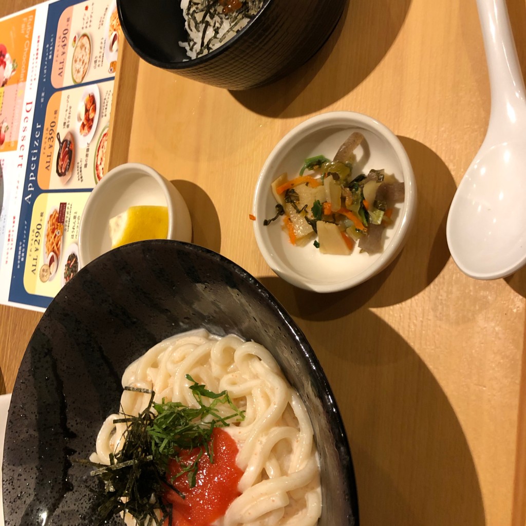 ユーザーが投稿したすだちうどんご飯セットの写真 - 実際訪問したユーザーが直接撮影して投稿した中央ファミリーレストランココス 牛久中央店の写真