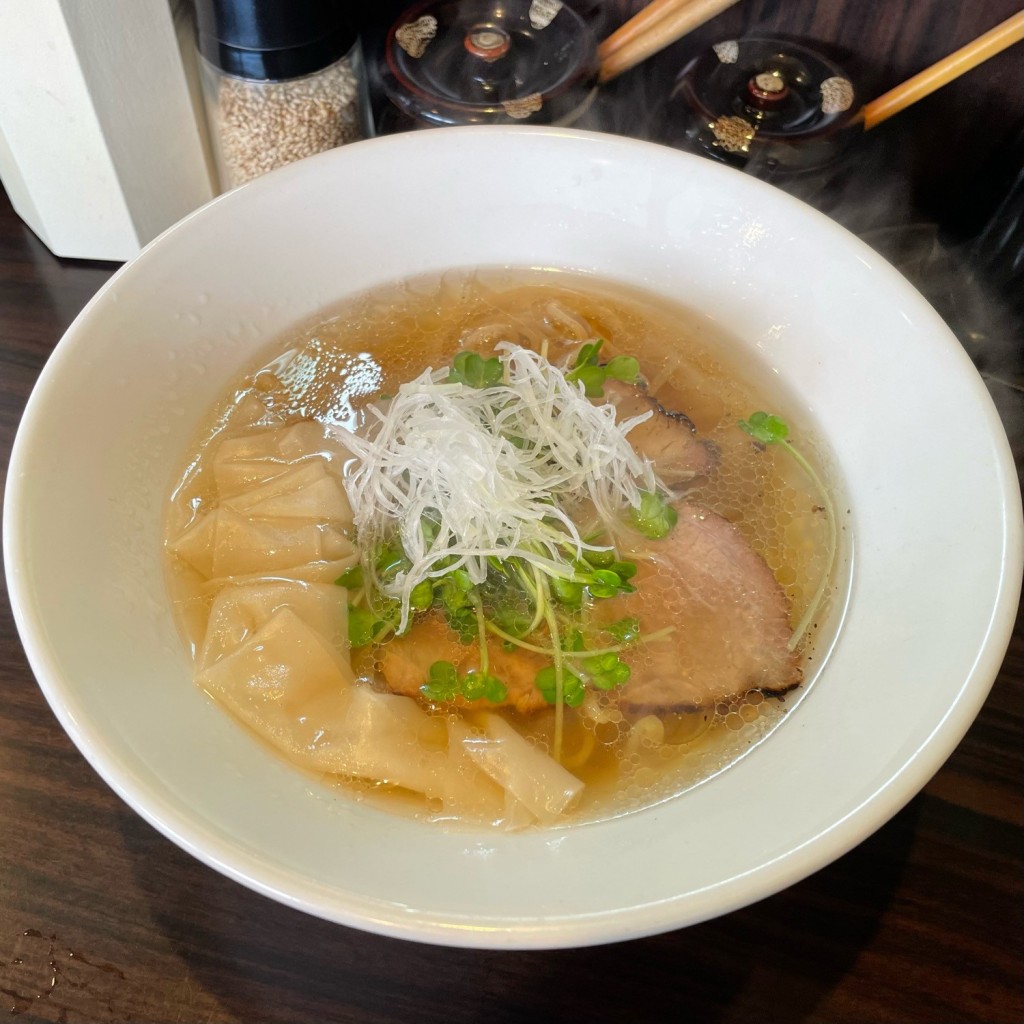 ユーザーが投稿した塩ラーメンの写真 - 実際訪問したユーザーが直接撮影して投稿した名島ラーメン / つけ麺らーめん屋 たつしの写真