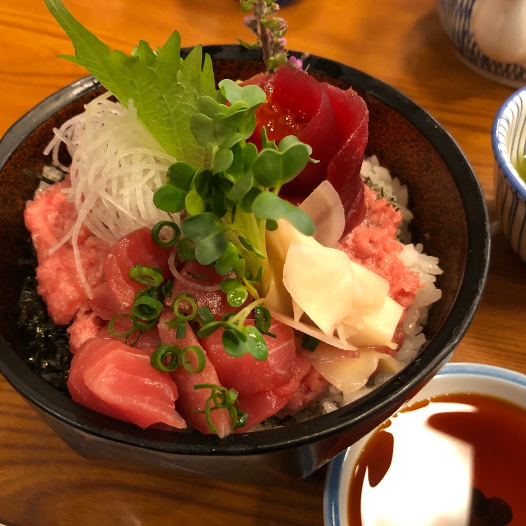 ユーザーが投稿した鮪三昧(期間限定)の写真 - 実際訪問したユーザーが直接撮影して投稿した本町天ぷらだるま料理店の写真