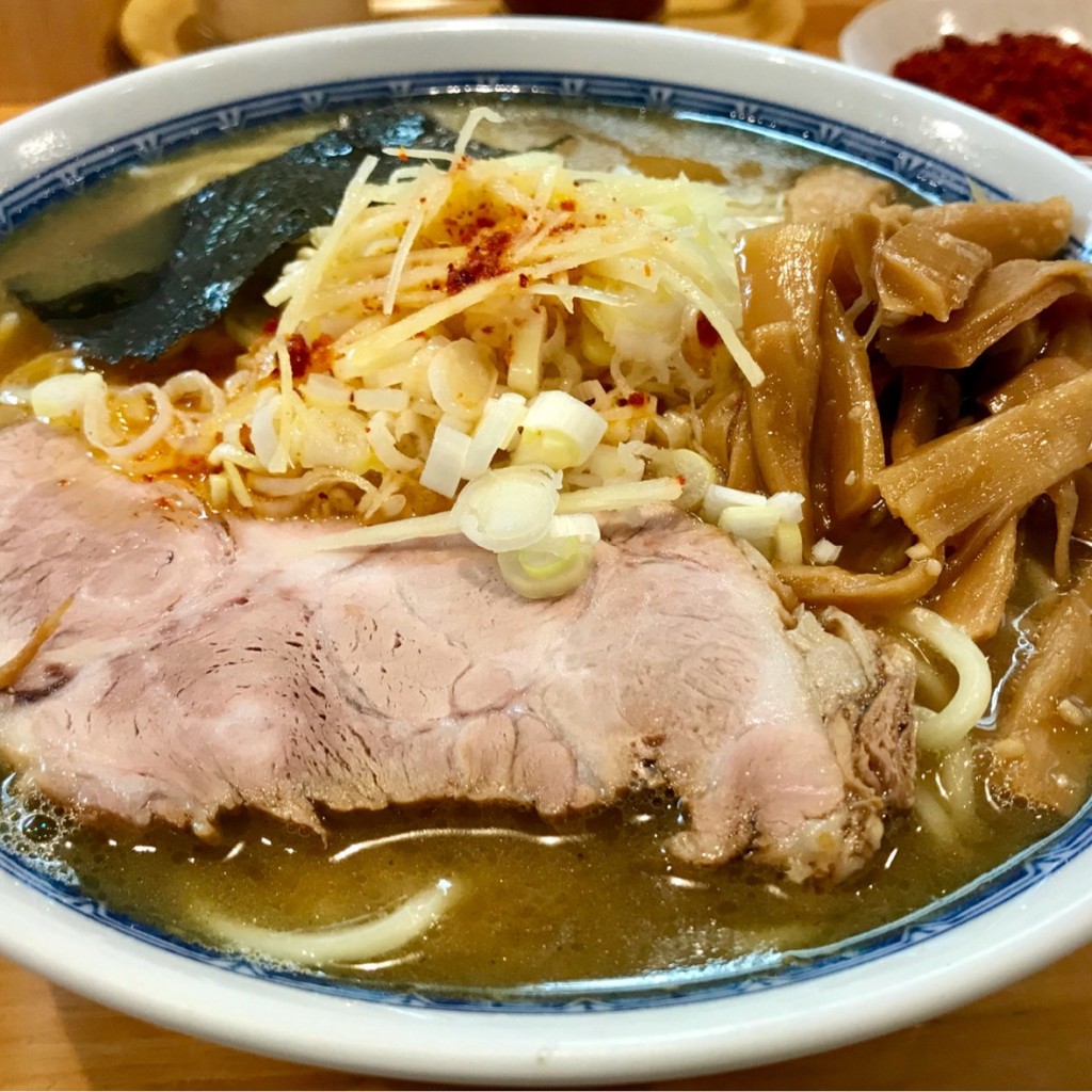 ユーザーが投稿した新・塩ラーメンの写真 - 実際訪問したユーザーが直接撮影して投稿した弁天町ラーメン専門店自家製中華そば としおかの写真