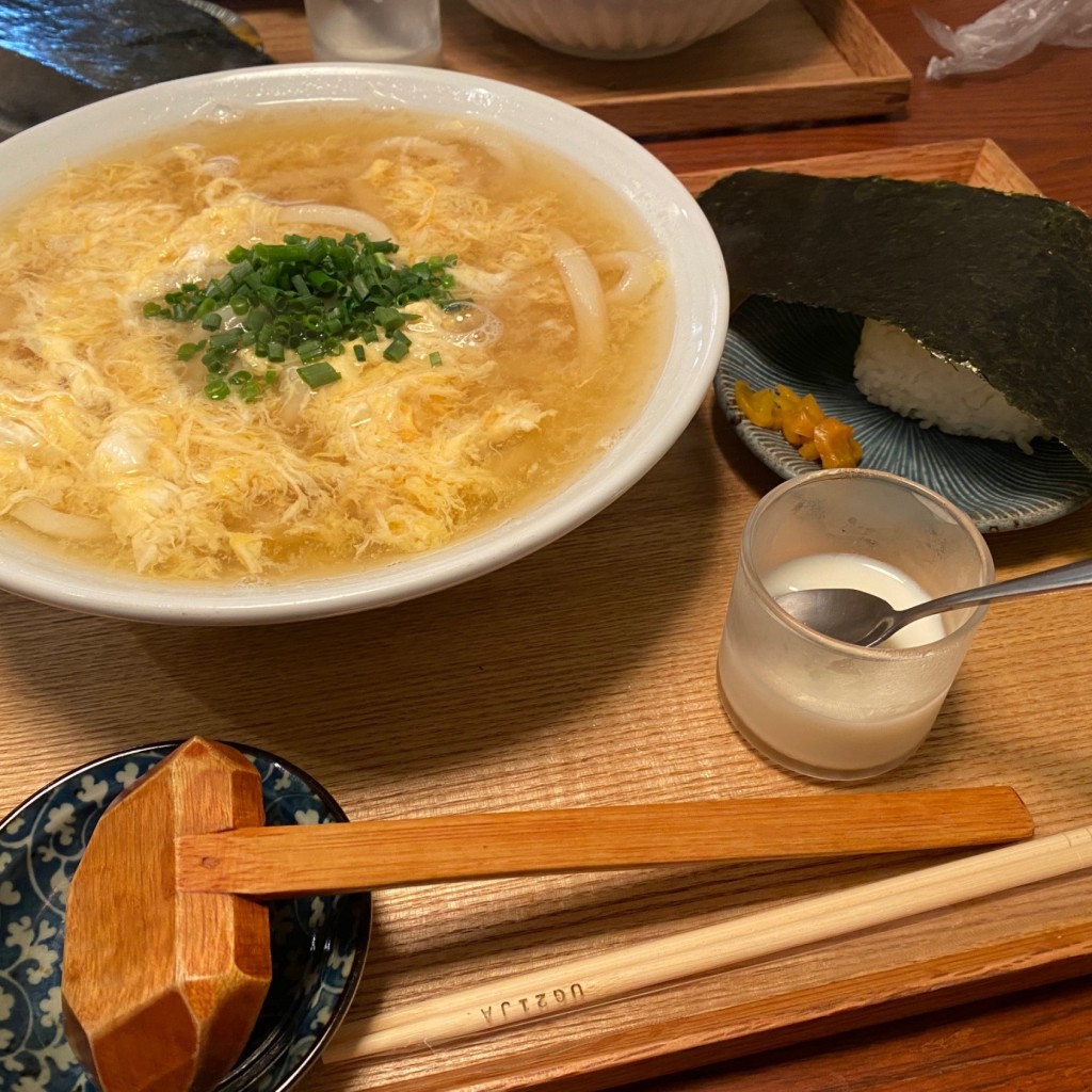 ユーザーが投稿したうどん定食の写真 - 実際訪問したユーザーが直接撮影して投稿した東豊中町うどん僕とうどんと鰹出汁 鰹さんの写真