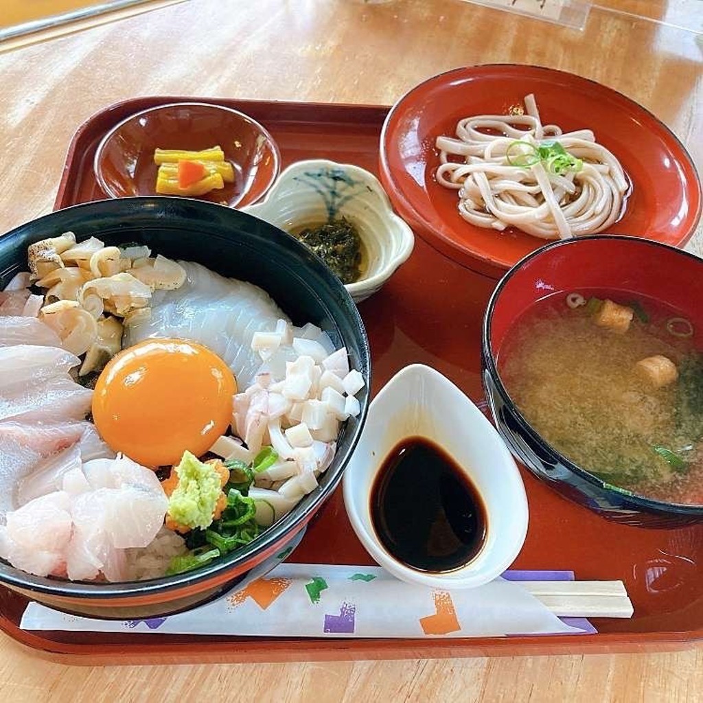 実際訪問したユーザーが直接撮影して投稿した稲荷木定食屋つるや食堂の写真