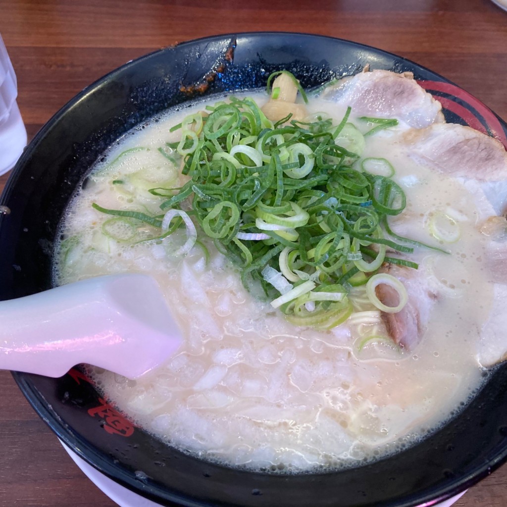 ユーザーが投稿した鶏白湯ラーメンの写真 - 実際訪問したユーザーが直接撮影して投稿した石田ラーメン専門店ラーメン魁力屋 日野万願寺店の写真