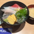 ランチ魚がし丼 - 実際訪問したユーザーが直接撮影して投稿した一番町寿司沼津魚がし鮨 三島駅北口店の写真のメニュー情報