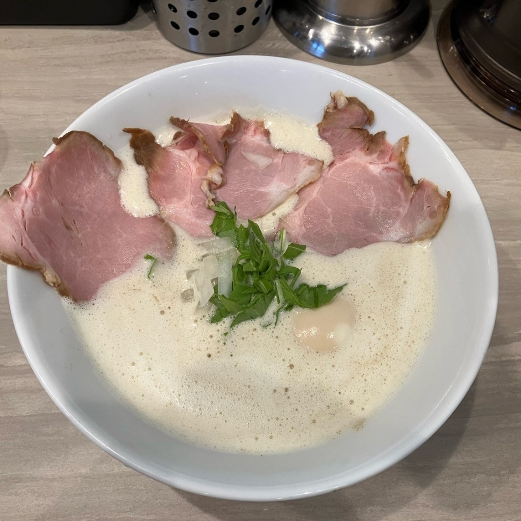 寄り道最高さんが投稿した庵治町ラーメン専門店のお店麺~seeness~ なかの 本店/メン リーズ ナカノ テンリテンの写真