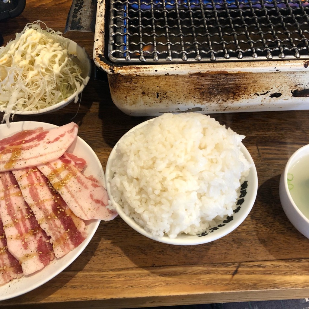 ユーザーが投稿した豚バラ焼肉定食の写真 - 実際訪問したユーザーが直接撮影して投稿した西田辺町焼肉焼肉食堂 かど家の写真
