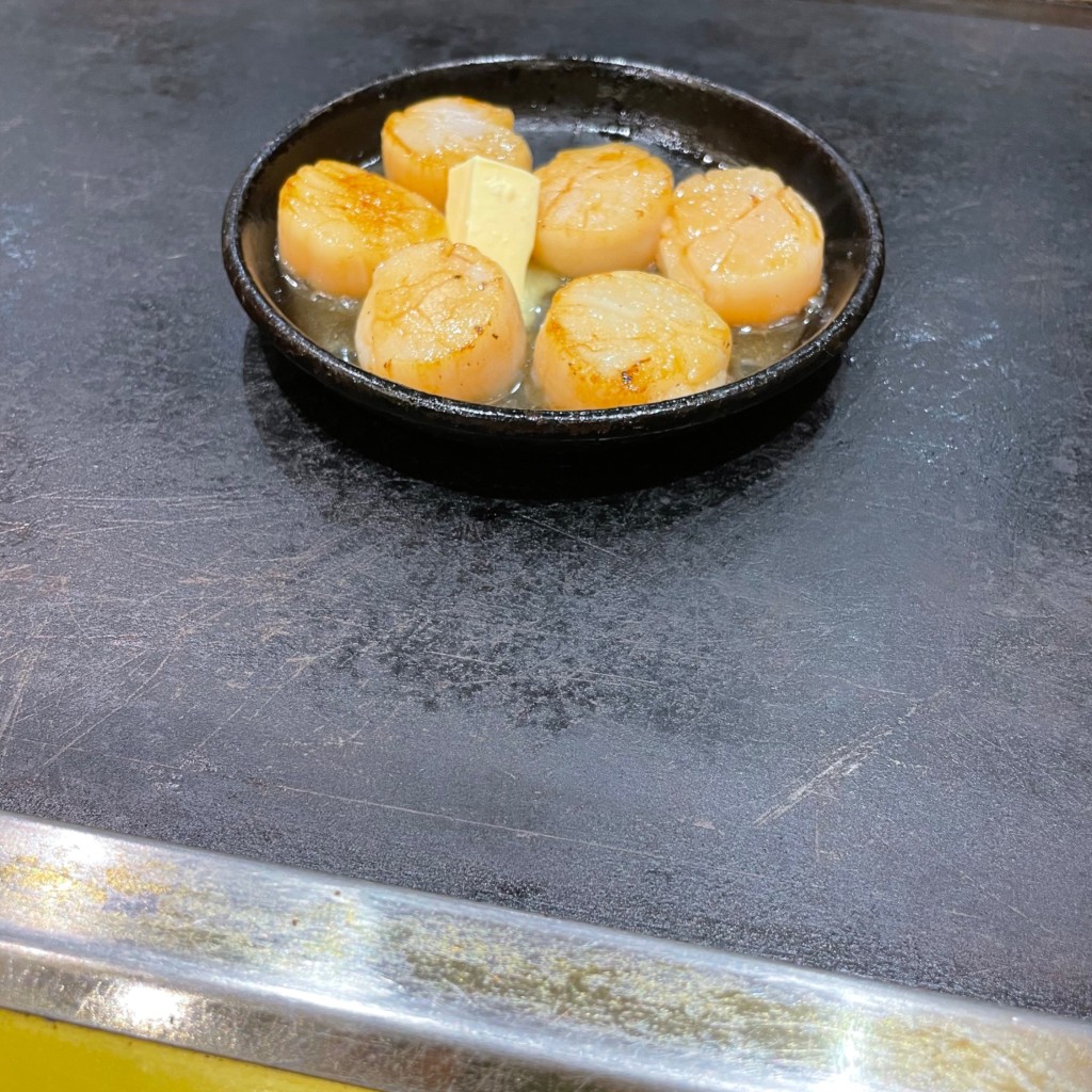 ユーザーが投稿した生ホタテ貝柱バター焼の写真 - 実際訪問したユーザーが直接撮影して投稿した鶴見お好み焼ききん太 今福鶴見店の写真