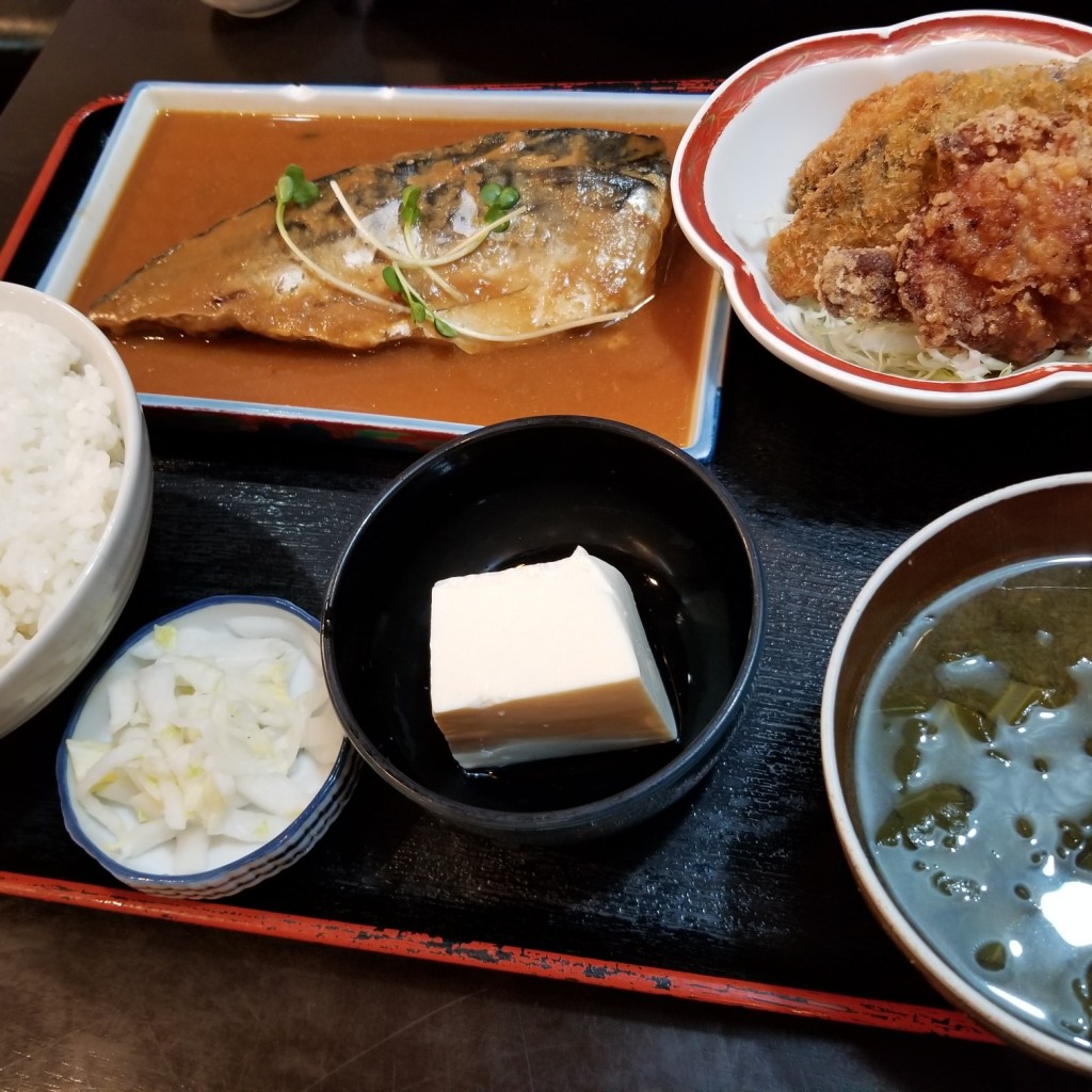 ユーザーが投稿したサバの味噌煮定食の写真 - 実際訪問したユーザーが直接撮影して投稿した篠塚定食屋しれとこ食堂の写真
