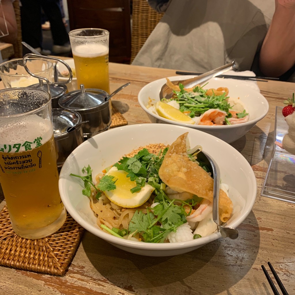 ユーザーが投稿した海鮮汁無し麺の写真 - 実際訪問したユーザーが直接撮影して投稿した吉祥寺本町タイ料理アムリタ食堂の写真