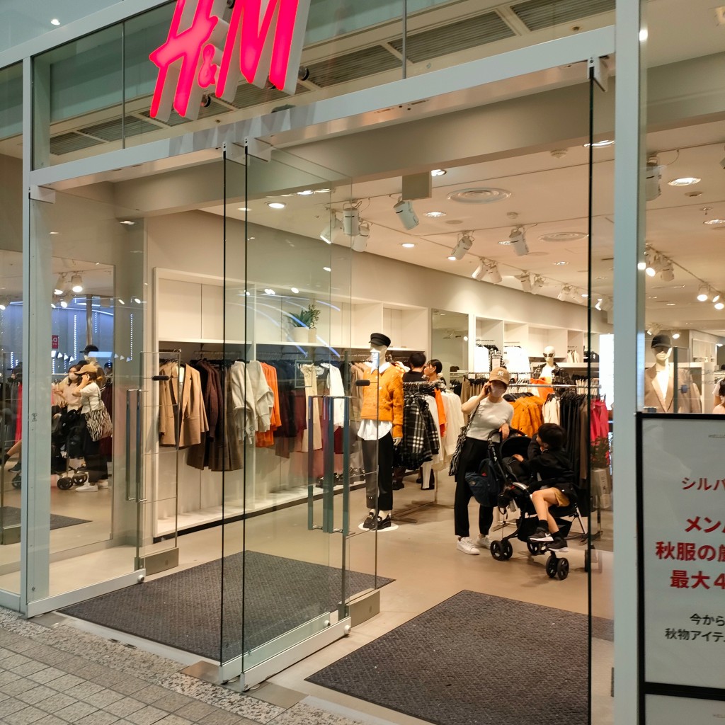 実際訪問したユーザーが直接撮影して投稿した茶屋町アパレルショップH&M UMEDAの写真