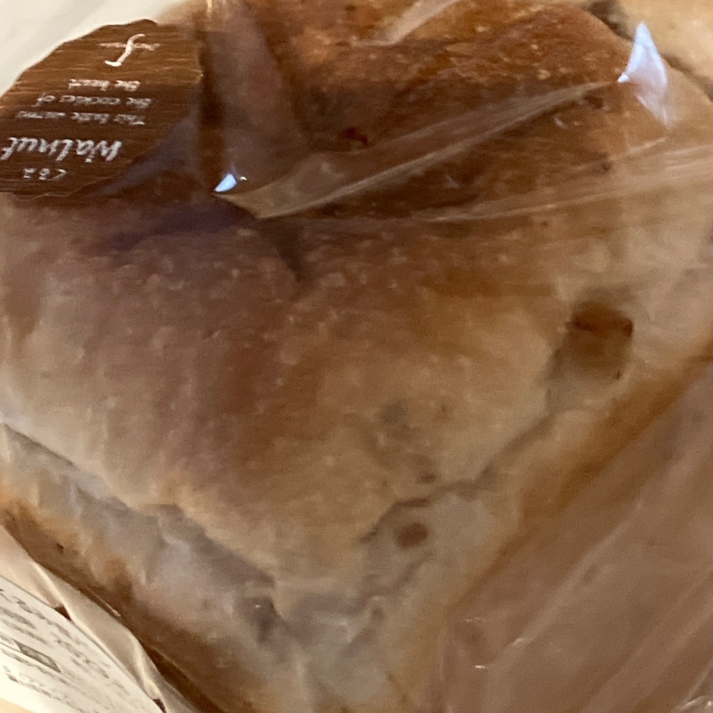 ユーザーが投稿したくるみ食パンの写真 - 実際訪問したユーザーが直接撮影して投稿した鷲塚サンドイッチ食パン専門店5(ファイブ)の写真