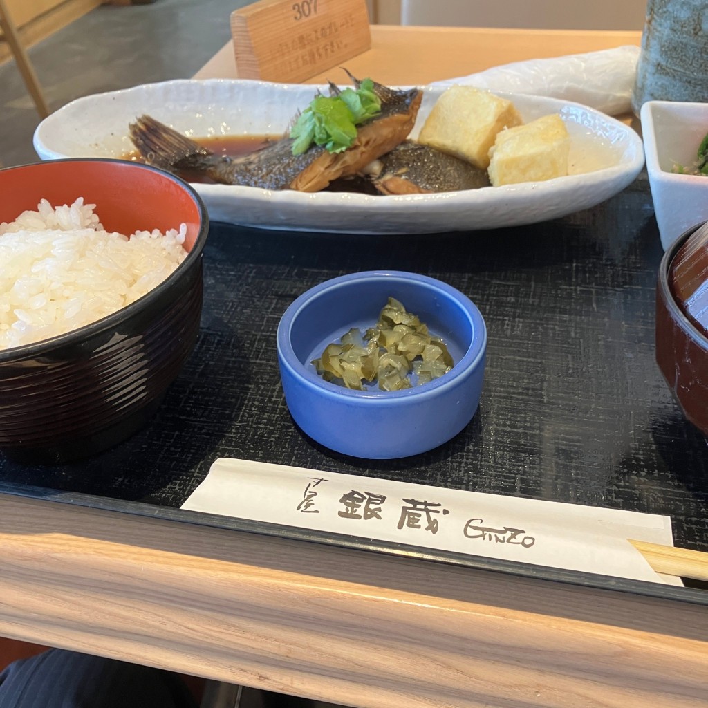 ユーザーが投稿した煮魚定食の写真 - 実際訪問したユーザーが直接撮影して投稿した歌舞伎町寿司すし屋銀蔵 西武新宿Brick St.店の写真