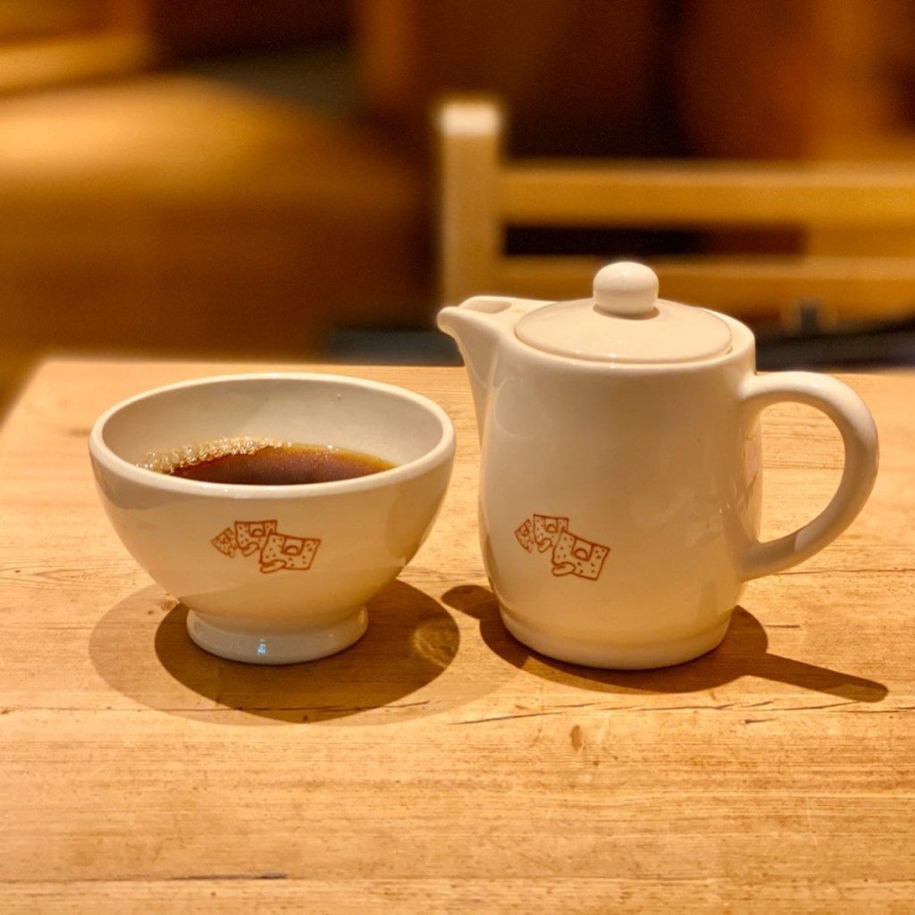 ユーザーが投稿したストロベリータルト&オーガニックコーヒーの写真 - 実際訪問したユーザーが直接撮影して投稿した西新宿カフェルパンコティディアン東京オペラシティの写真