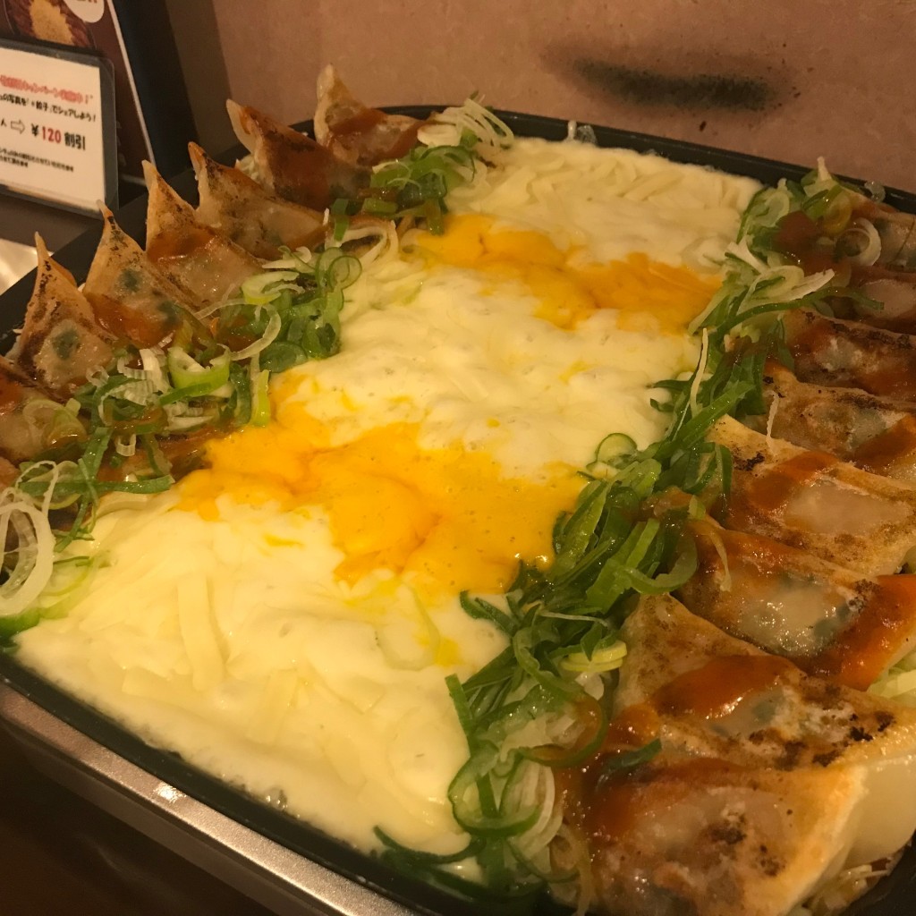 食いしん坊OLみーこさんが投稿した神田須田町餃子のお店WARASHIBE GYOZA/ワラシベ ギョウザの写真