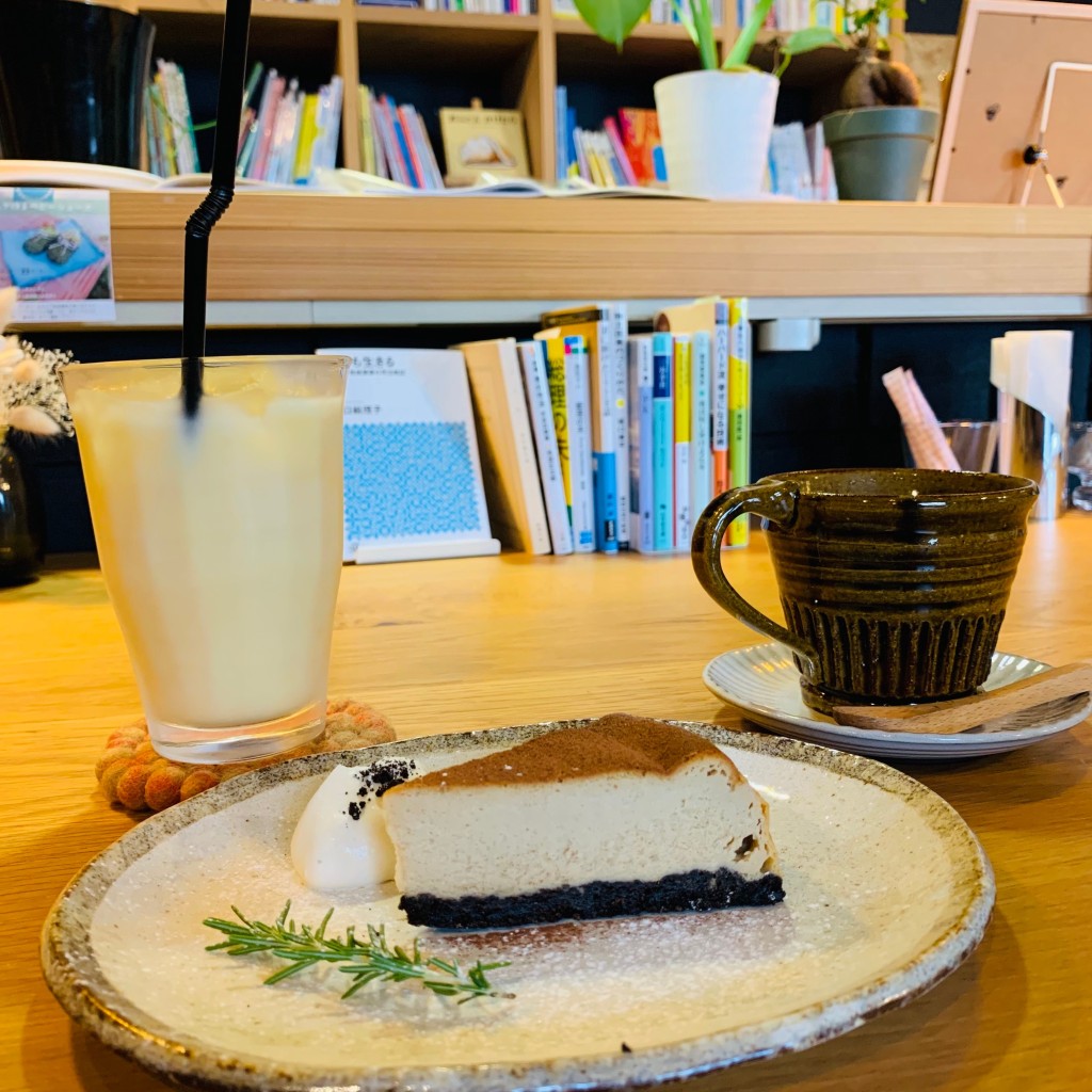 ユーザーが投稿した珈琲チーズケーキの写真 - 実際訪問したユーザーが直接撮影して投稿した東深津町カフェ風の丘の写真