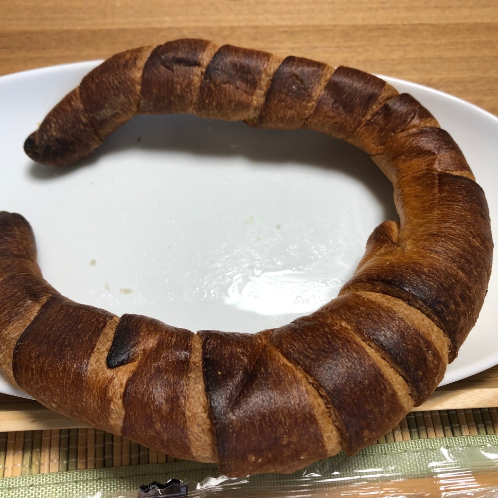 ユーザーが投稿した角パンの写真 - 実際訪問したユーザーが直接撮影して投稿した入江ベーカリーフレッシュベイク 入江店の写真