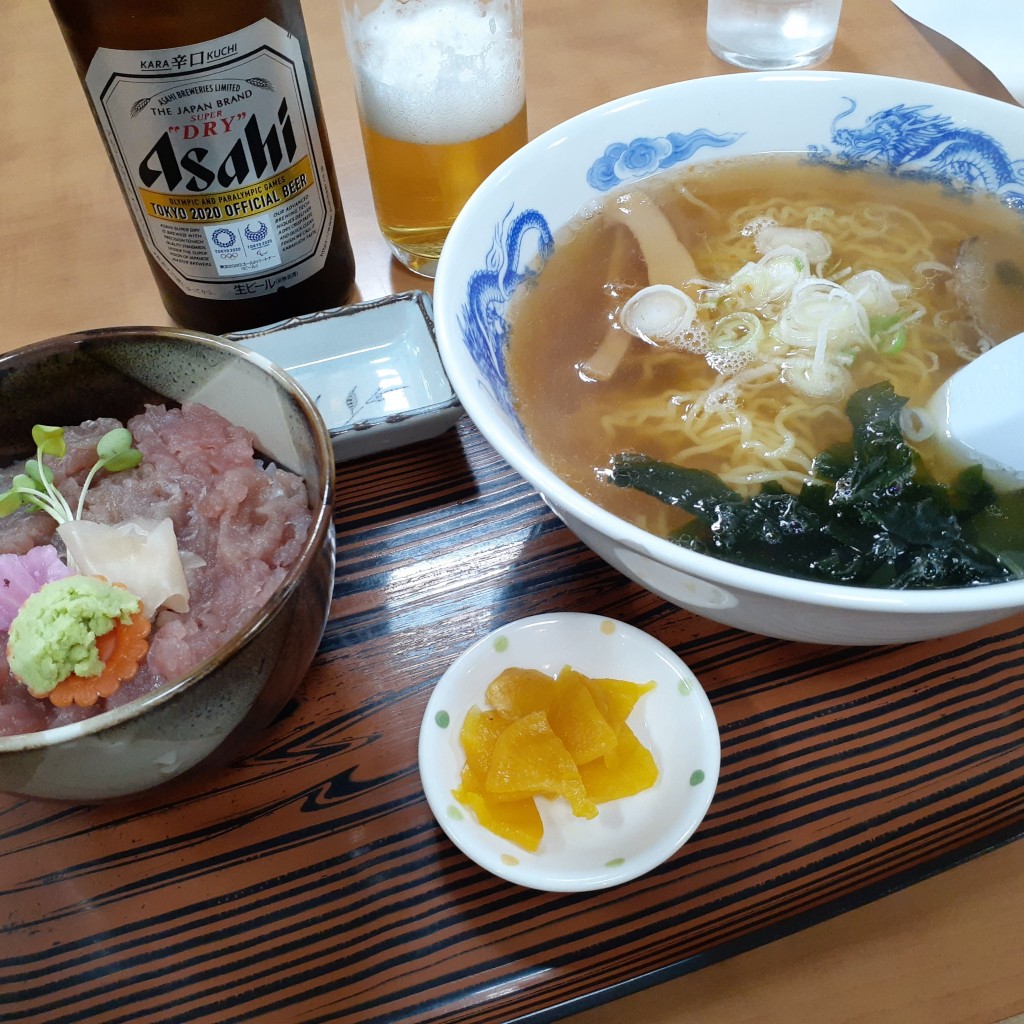 ユーザーが投稿したラーメン 中落ち丼の写真 - 実際訪問したユーザーが直接撮影して投稿した長苗代定食屋食堂 田舎の写真