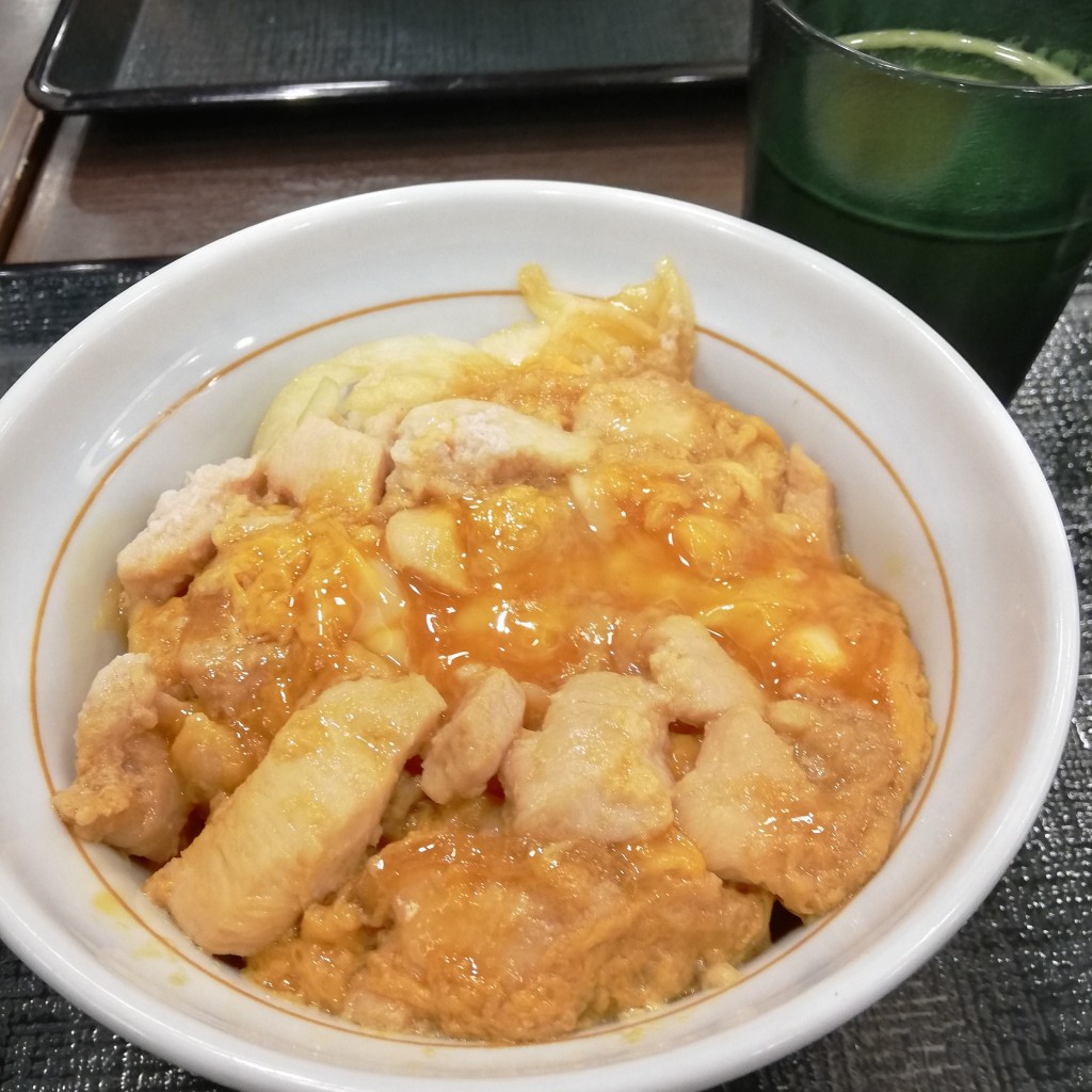 ユーザーが投稿した親子丼の写真 - 実際訪問したユーザーが直接撮影して投稿した魚住町中尾丼ものなか卯 250号明石魚住店の写真