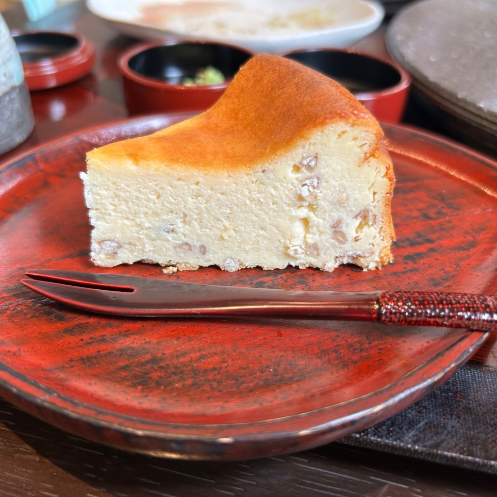 ユーザーが投稿したチーズケーキの写真 - 実際訪問したユーザーが直接撮影して投稿した青山そば石臼挽き 手打蕎麦 みずきの写真