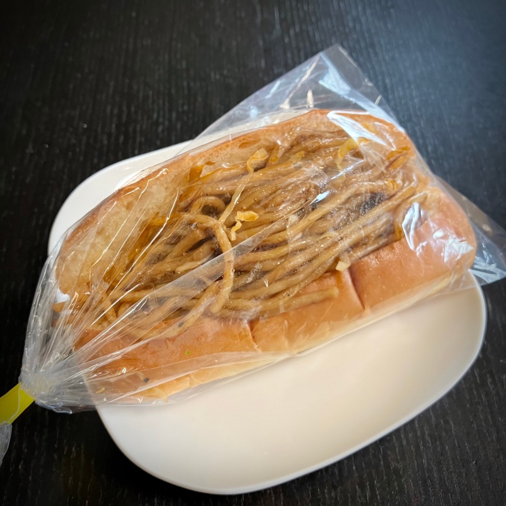 ユーザーが投稿した焼きそばの写真 - 実際訪問したユーザーが直接撮影して投稿した中田東ベーカリー旭ベーカリーの写真