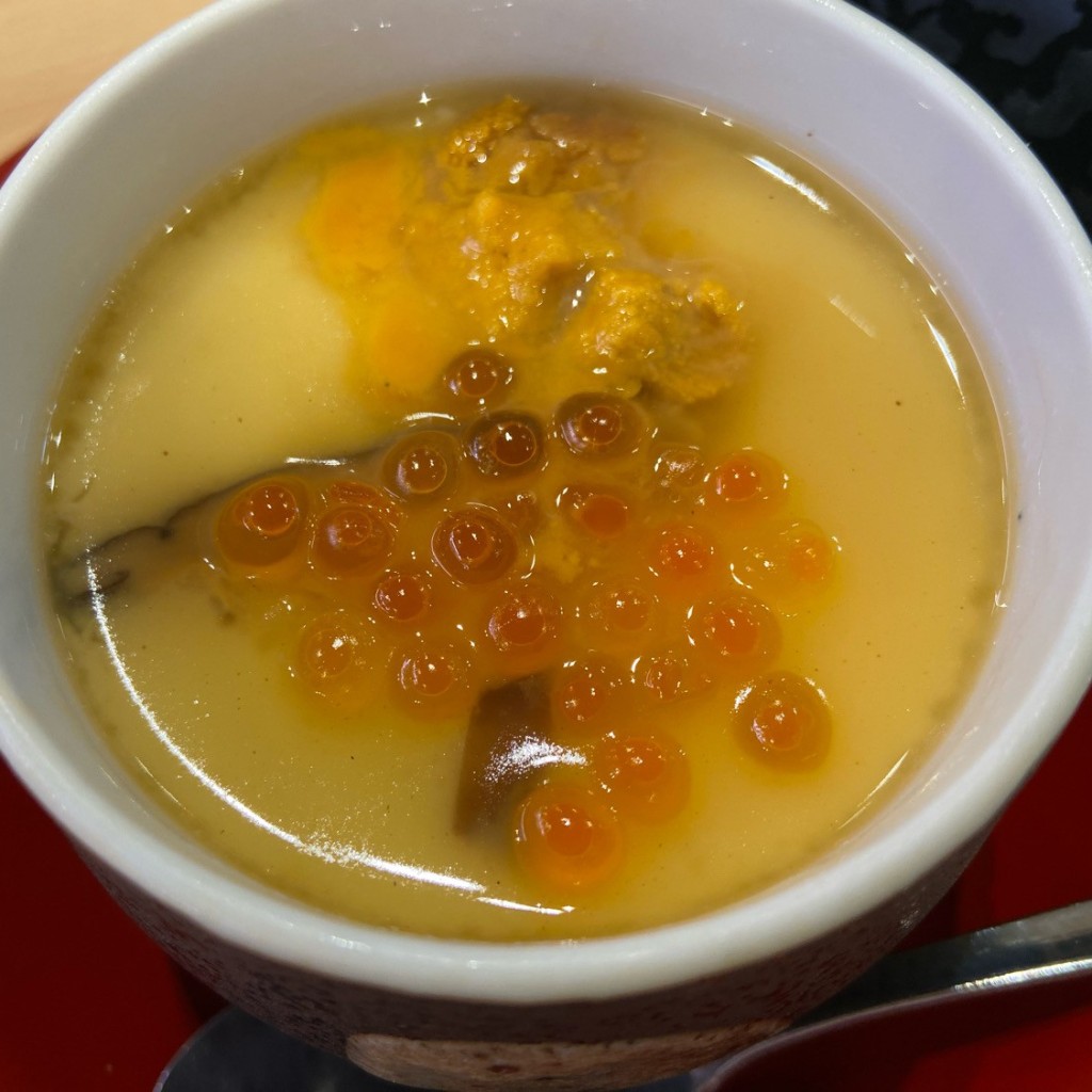 ユーザーが投稿したうにいくらの茶碗蒸しの写真 - 実際訪問したユーザーが直接撮影して投稿した柏尾町回転寿司かっぱ寿司 横浜戸塚店の写真